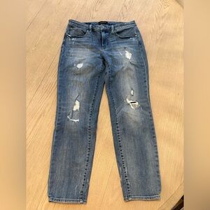 Talbots Flawless Five pocket sz 8 distressed straight boyfriend jeans